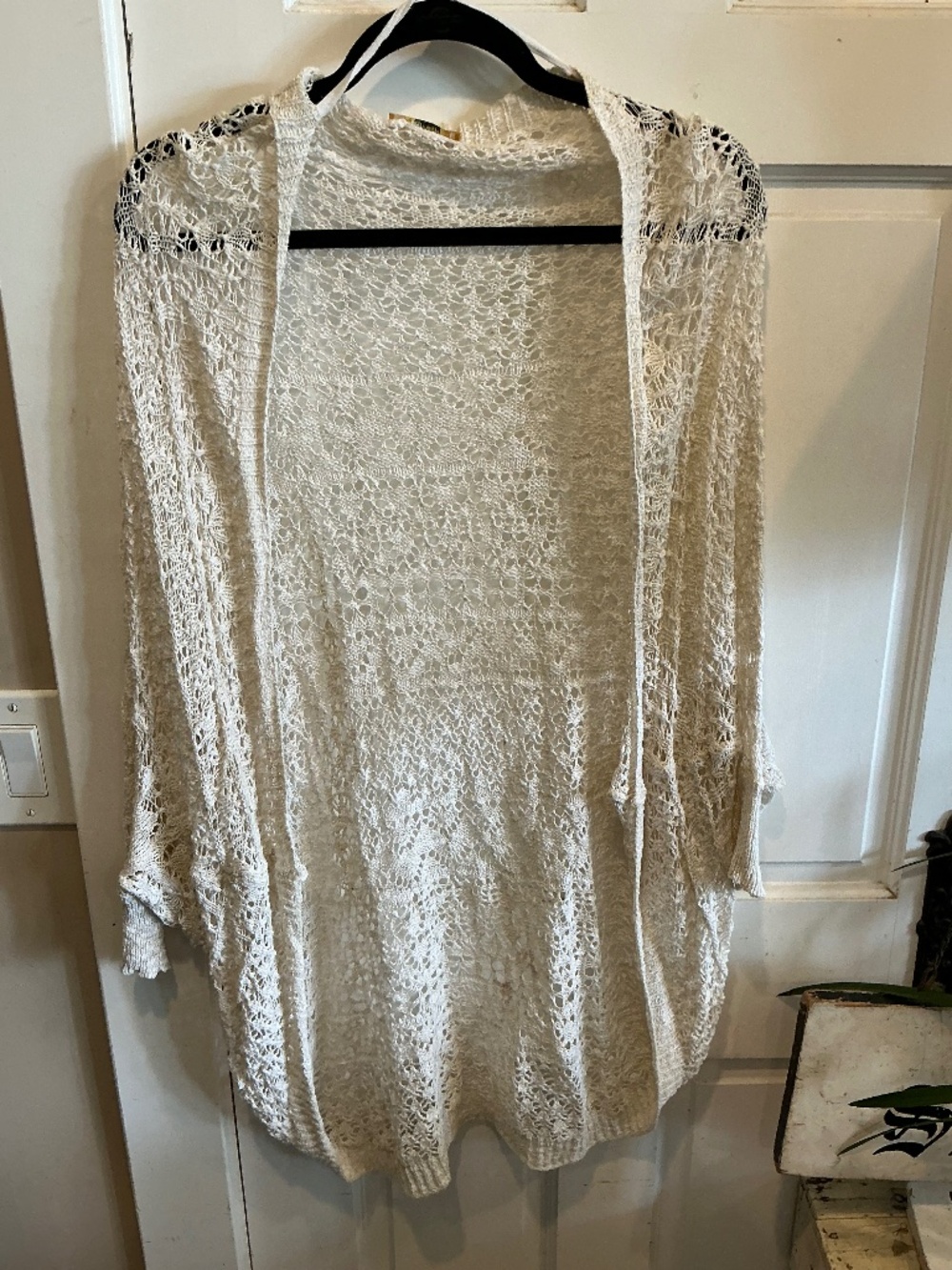Finesse lightweight cardigan with tapered sleeves!  One size fits most
